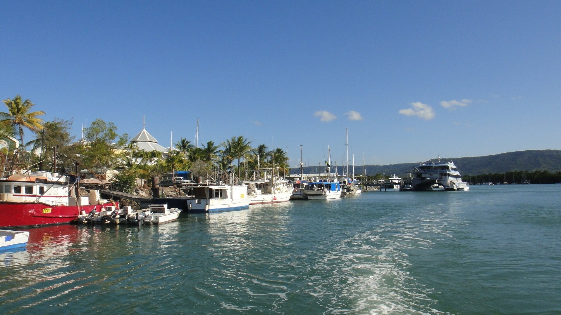 Port Douglas waterway leading out from the marina