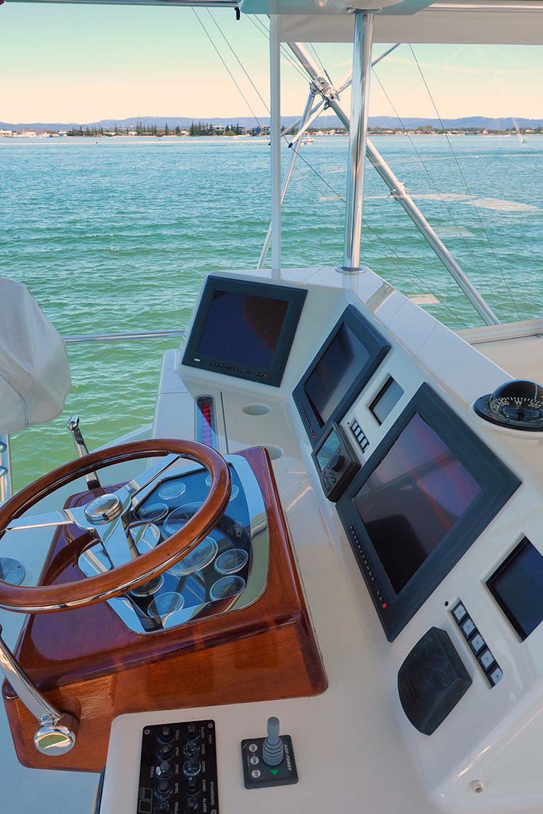 Shaka game boat console